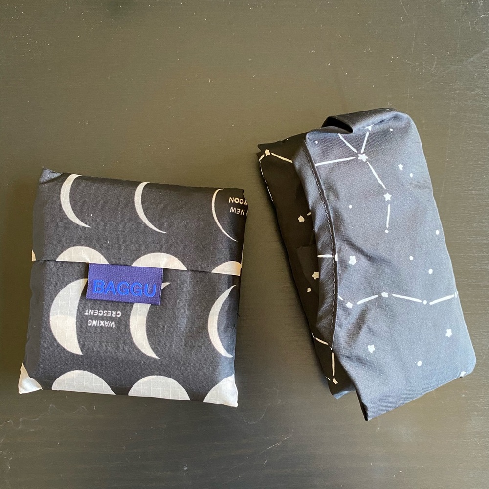 Baggy set of reusable shopping bags